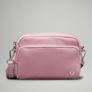 Lululemon Everywhere Crossbody Bag 2L Metal Hardware Rose Blush NWT